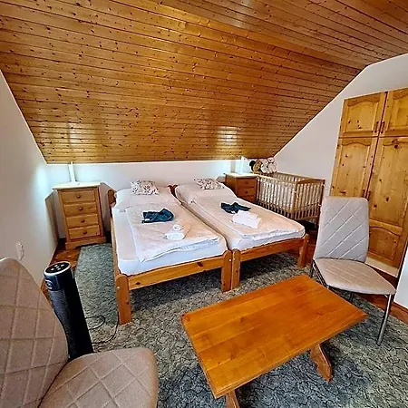 Szálloda Mariza Balatonszárszó